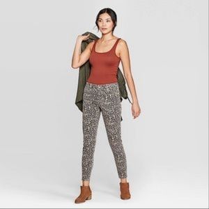 NWT Knox Rose size 4 Leopard Print Skinny Jeans